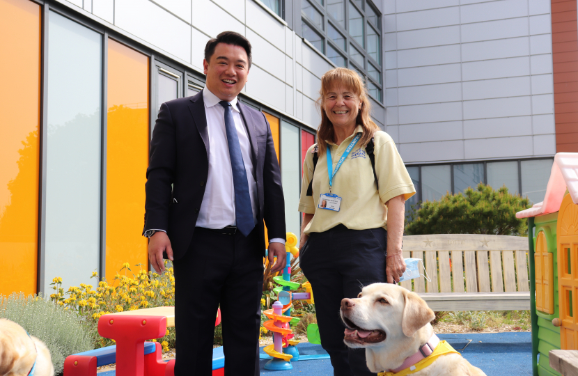 Alan visited the hospital to meet PAT (Pets as Therapy) dogs providing wellbeing services around the hospital