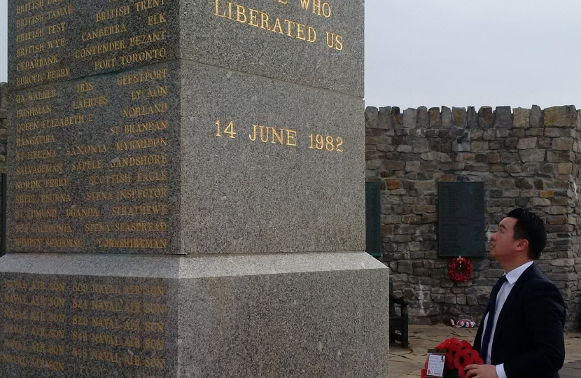 Alan Mak MP lays a wreath at the Island’s Liberation Monument in Stanley.