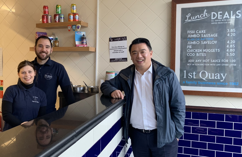 Alan supports Purbrook’s small businesses. He met Greg and Georgie who run 1st Quay Fish & Chips on London Road.