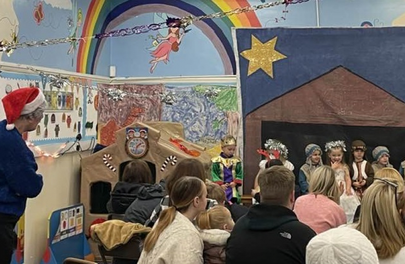 Local MP Alan Mak visits St Clare's Pre-School in Warren Park, Leigh Park for children’s Nativity performance