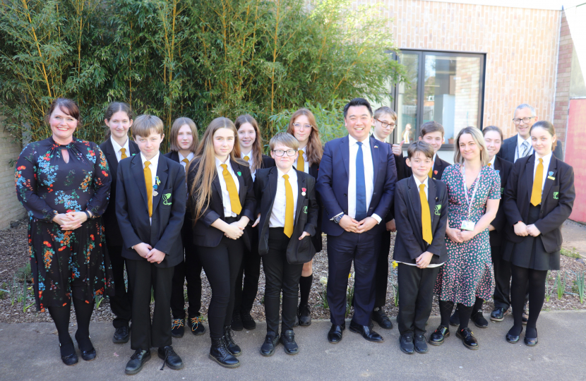 Local MP Alan Mak met students at Park Community School to discuss his role as a Member of Parliament.