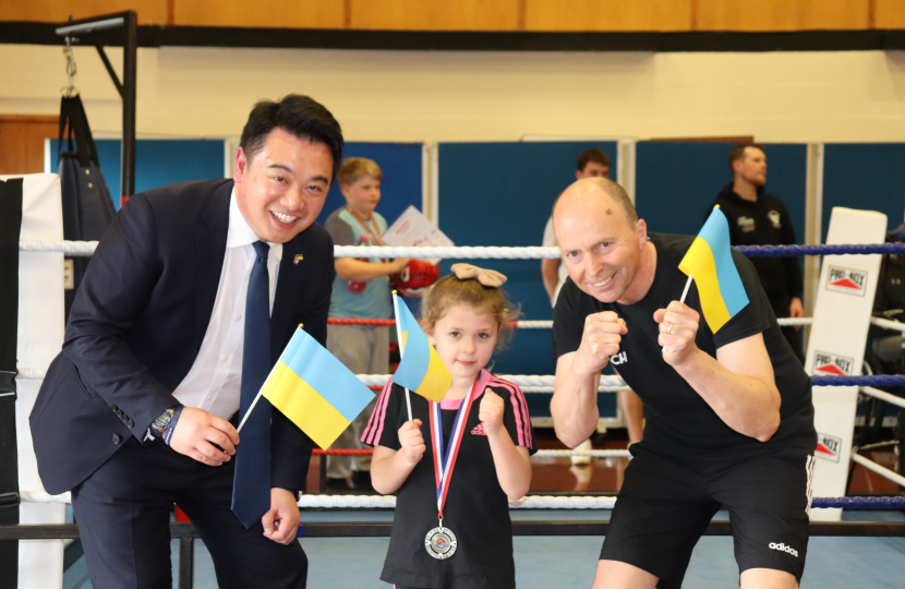 Local MP Alan Mak met boxers at the Heart of Hayling Boxing Academy