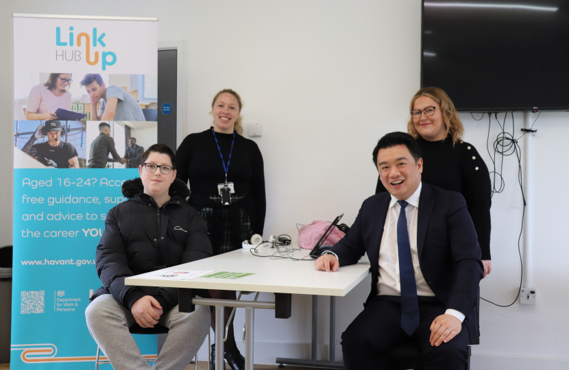 Local MP Alan Mak met staff at the Link Up Youth Hub at the Front Lawn Community Centre, along with Mason Robinson.