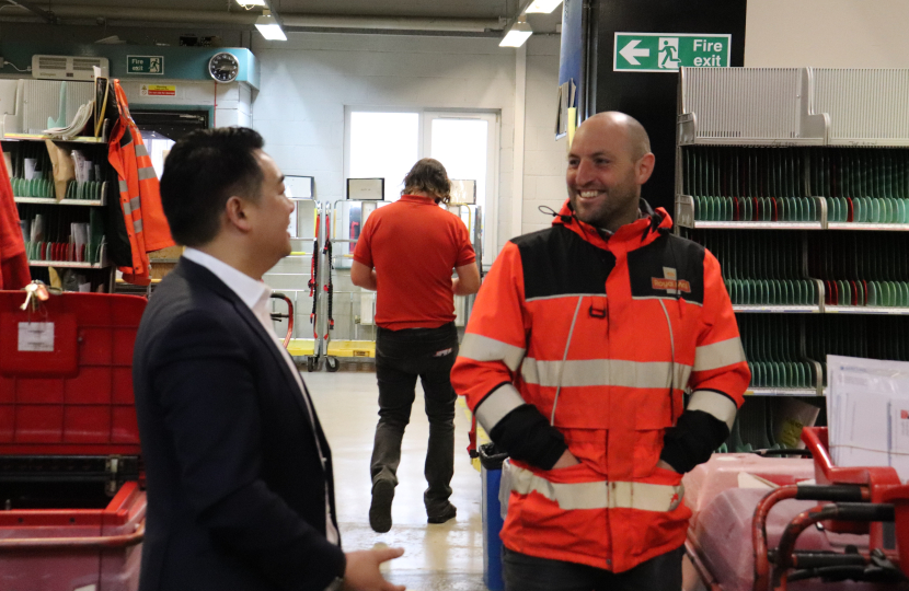 Local MP Alan Mak visits Royal Mail's Hayling Island Delivery Office to thank staff 