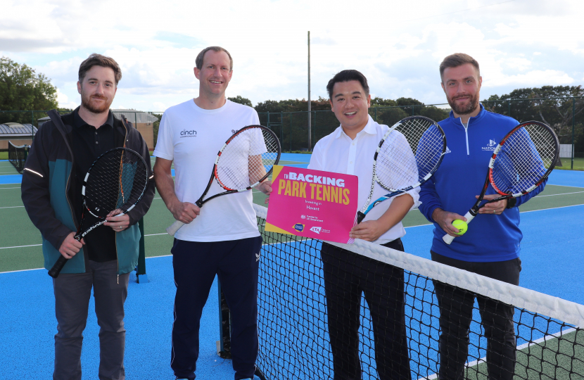 Local MP Alan Mak welcomes £218,000 Government-backed tennis court refurbishment project across the Havant Constituency