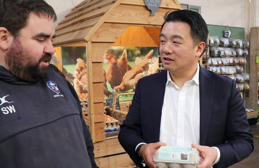 Local MP Alan Mak calls on residents to support local small businesses on Small Business Saturday