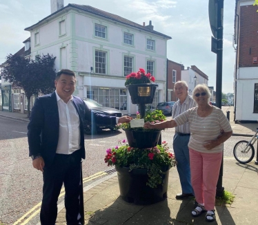 Local MP Alan Mak donated £250 to the Emsworth in Bloom local community project