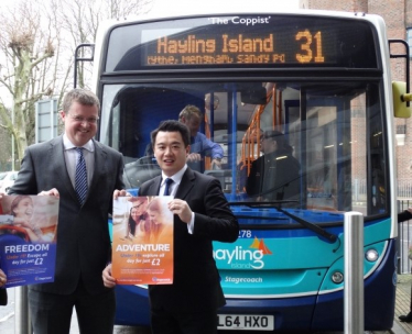 Local MP Alan Mak with local bus provider Stagecoach 